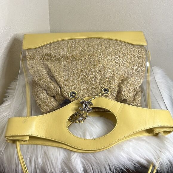 💯Authentic Chanel  PVC Yellow Leather Raffia Shopping Tote🍀 - Picture 14 of 17